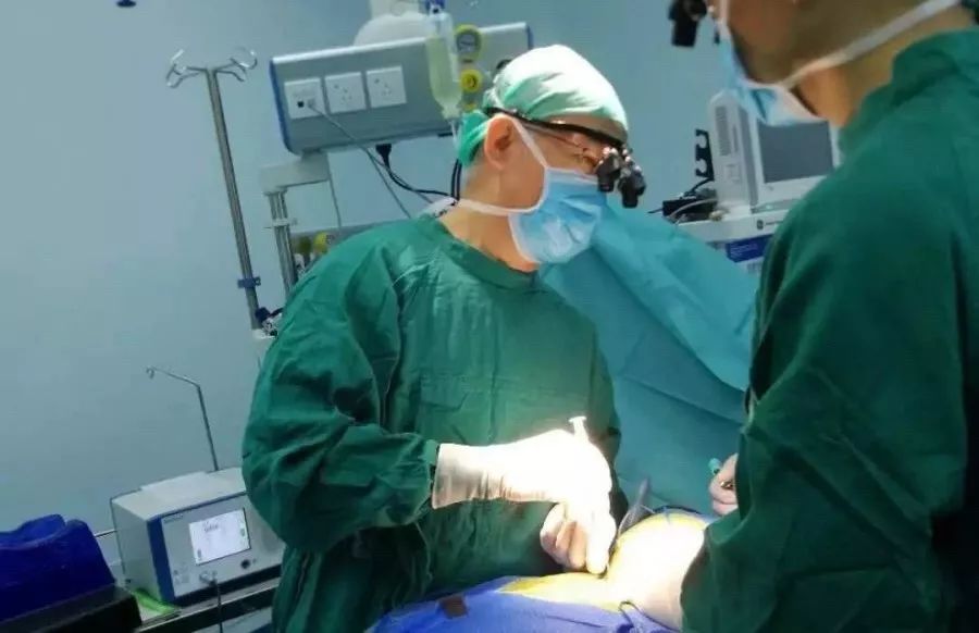 女子因按摩不當進了手術(shù)室