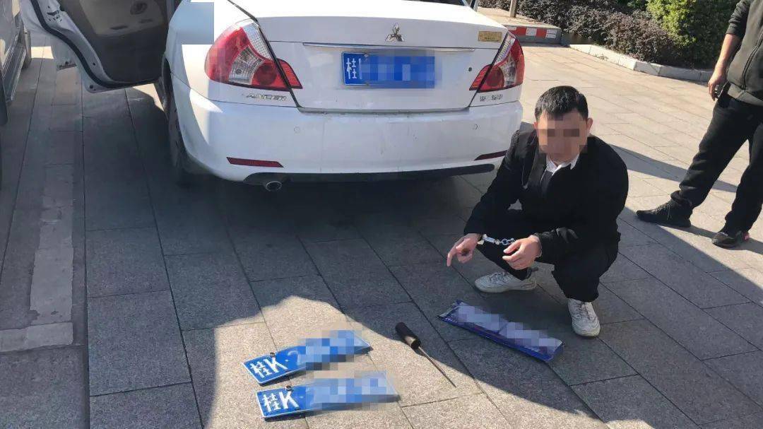 兩兄弟駕車跨省堵截偷狗賊獲獎