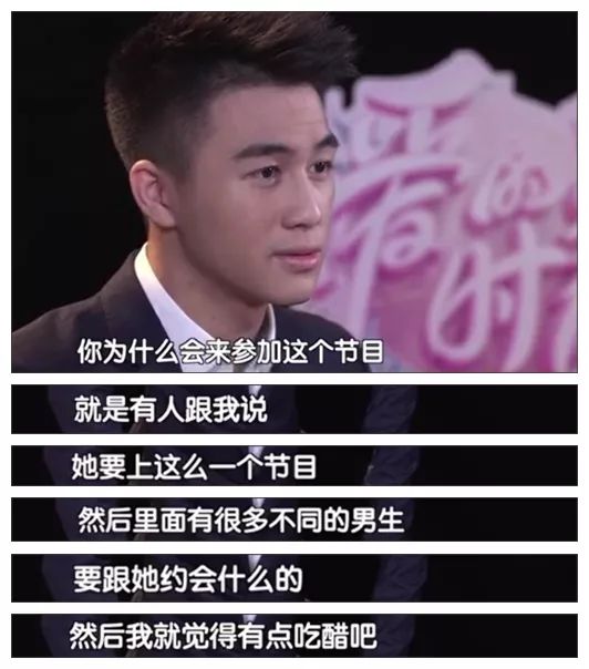 澳門資料大全最新版本,馮紹峰低頭獨行似有心事